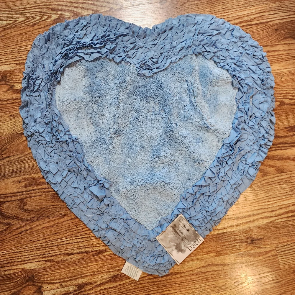 NWT Better Trends Blue Bath Rug 30